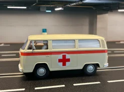 VW BUS T2b 